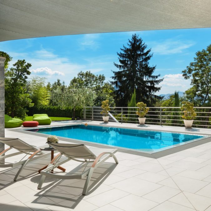 BACKGROUND2 675X675 | Atari compagnie artisans Entreprise du bâtiment pour la pose de piscines et spas dans le secteur de Saint-Julien-en-Genevois et du pays de Gex Rumilly